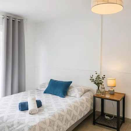 Elegant Rez-de-jardin 4 A * Анже