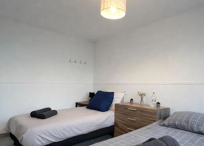 Elegant Rez-de-jardin 4 A * Angers